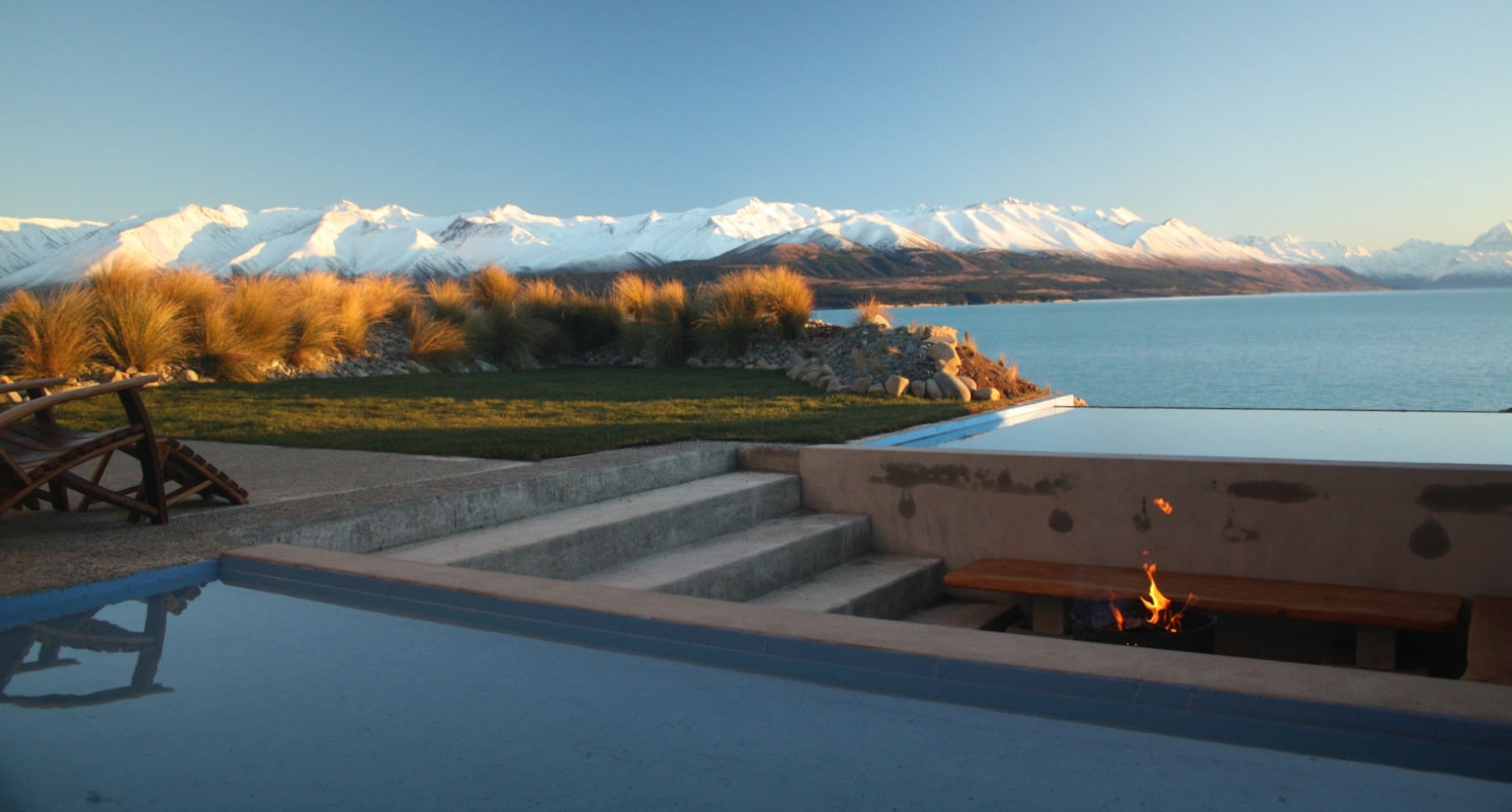Lakestone Lodge overlooking Lake Pukaki